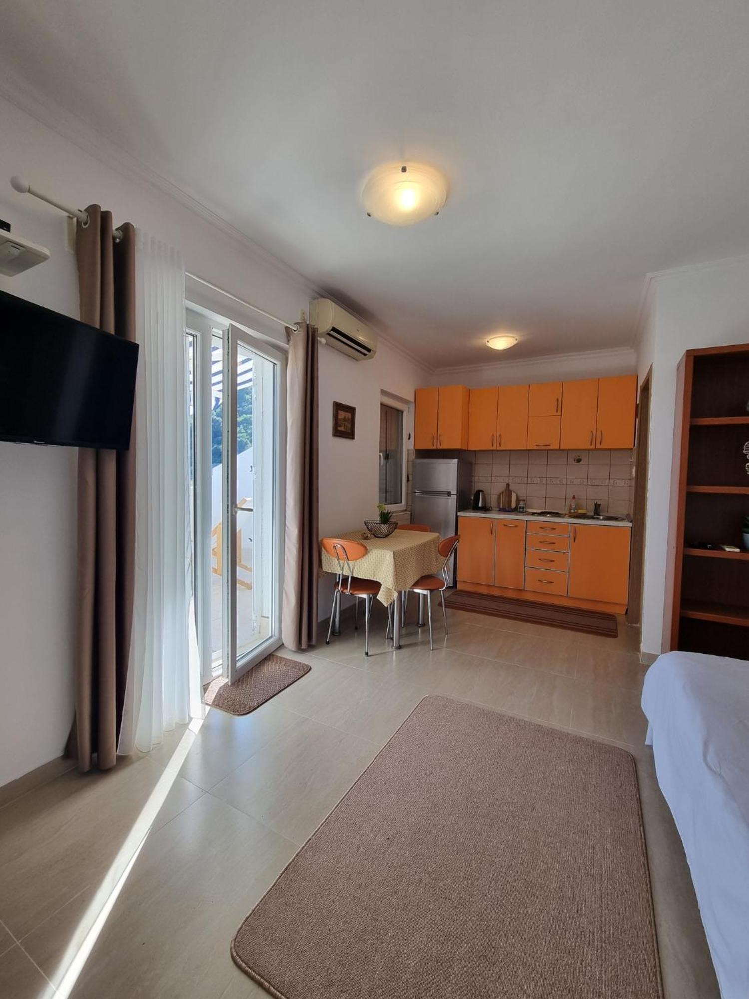 Apartments Villa Marija Petrovac Exterior foto