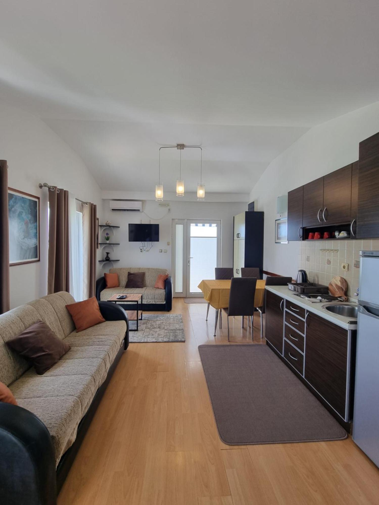 Apartments Villa Marija Petrovac Quarto foto
